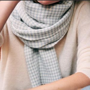 NWT Sézane Seraphine Scarf Light Blue Houndstooth